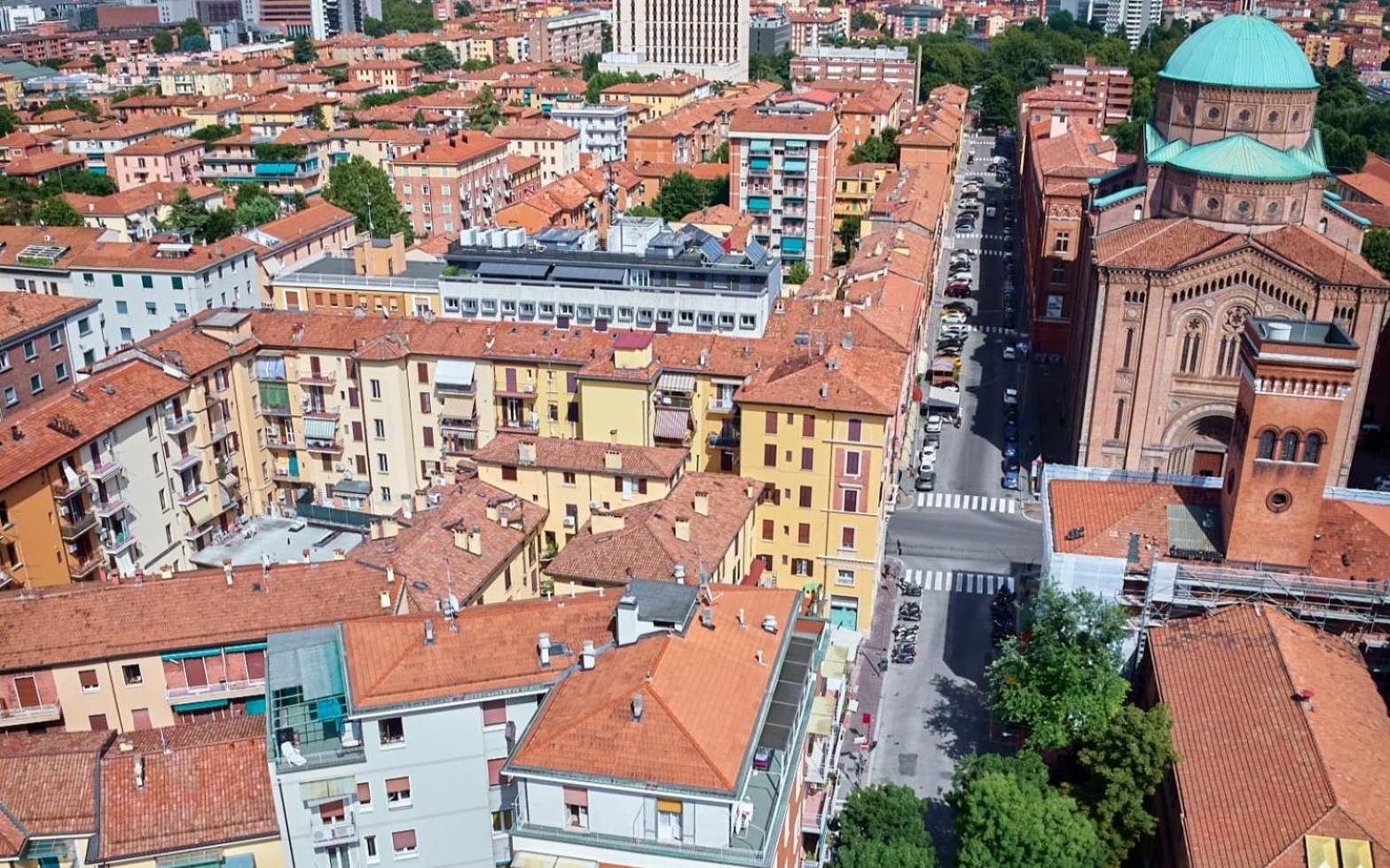 Homeserra 2 Bologna Kültér fotó
