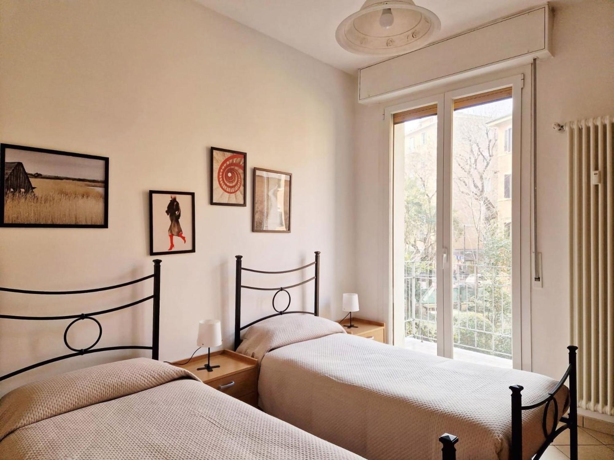 Homeserra 2 Bologna Kültér fotó